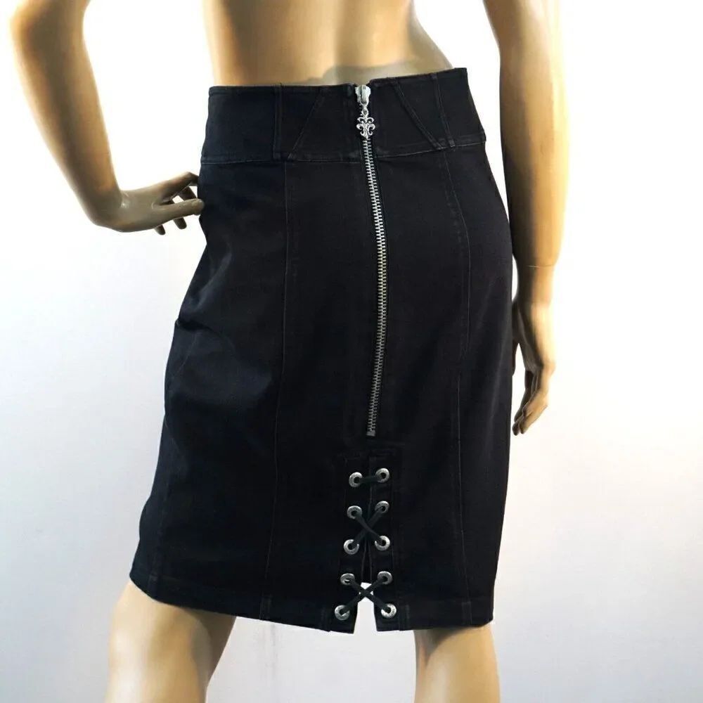 Womens A-Line Skirt Black Lace Up Zip Up Stretch Size 8 Mod Groovy